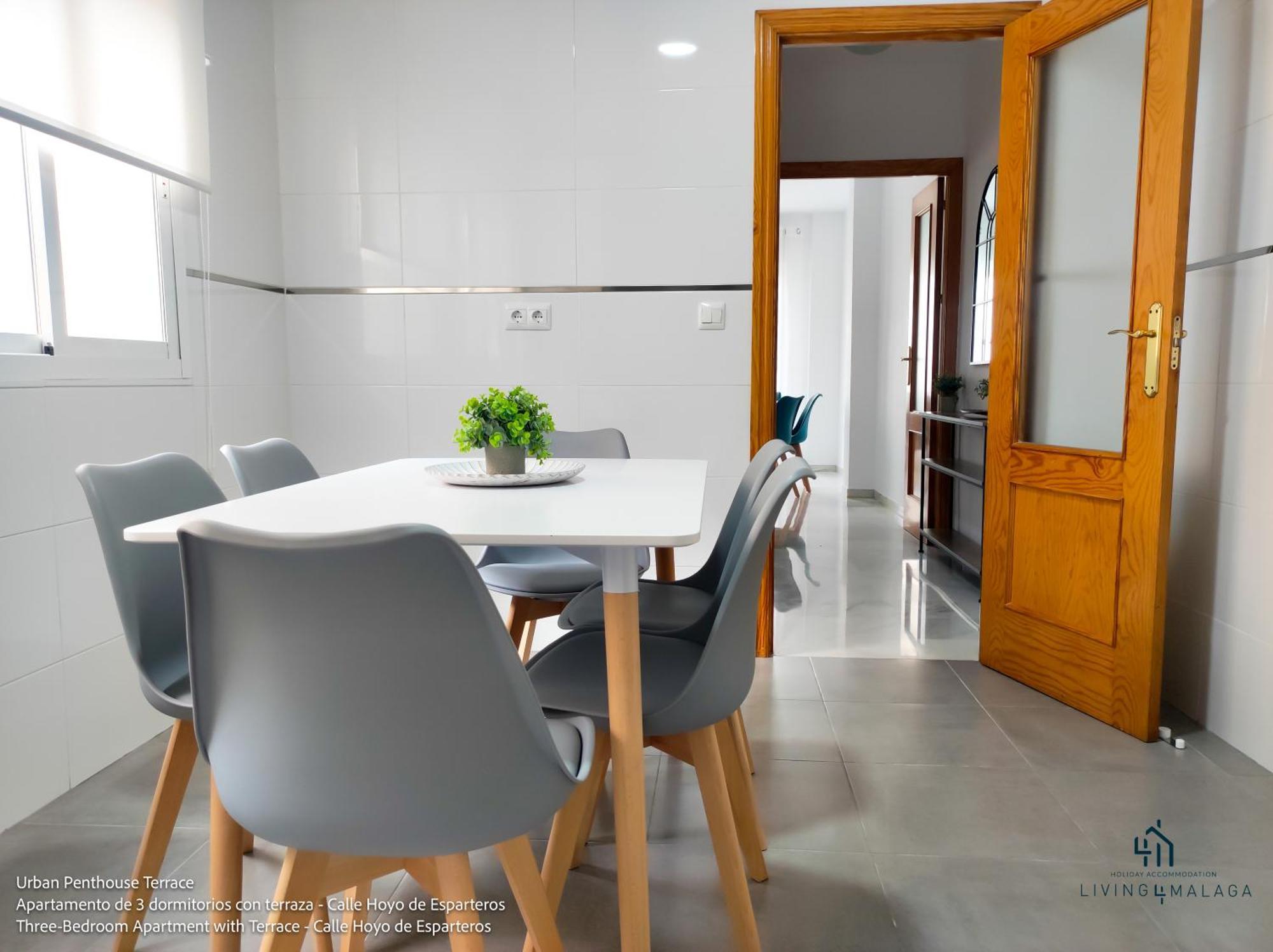 Living4Malaga Urban Apartments מראה חיצוני תמונה