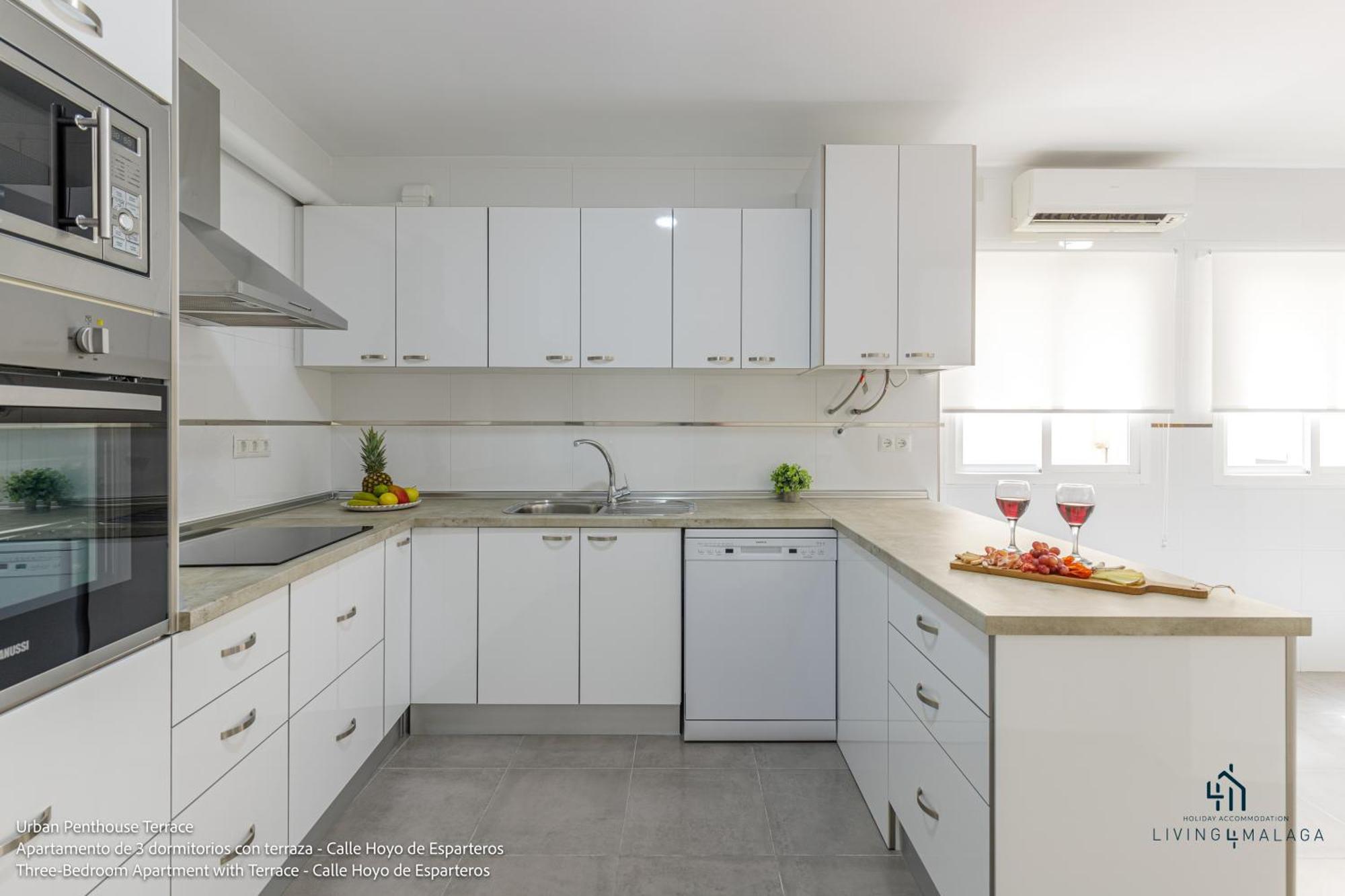 Living4Malaga Urban Apartments מראה חיצוני תמונה