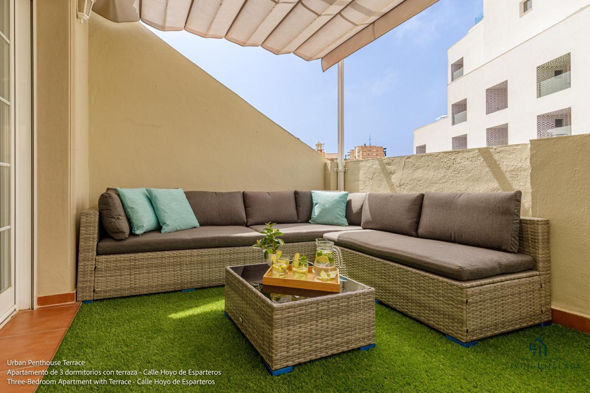 Living4Malaga Urban Apartments מראה חיצוני תמונה