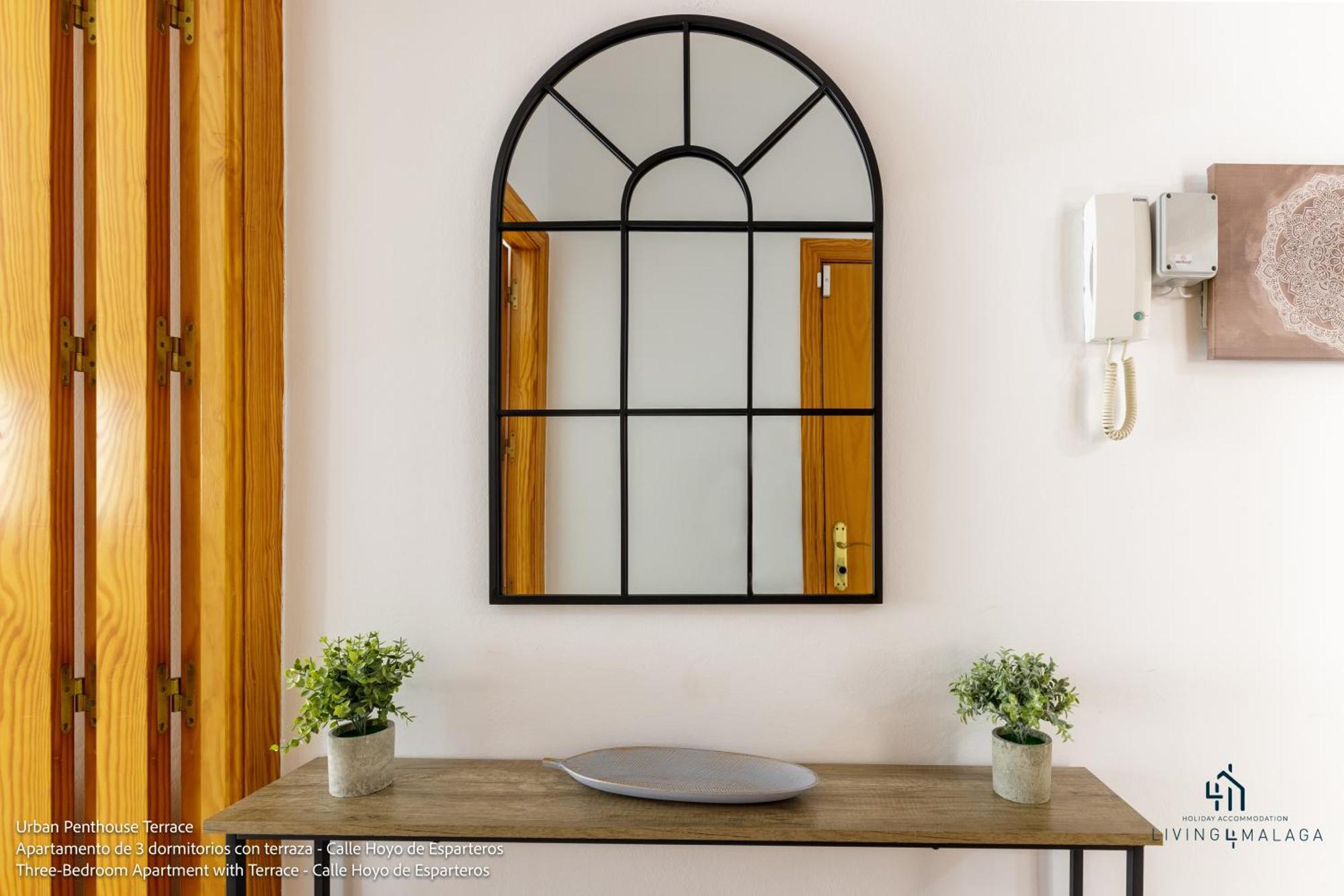 Living4Malaga Urban Apartments מראה חיצוני תמונה