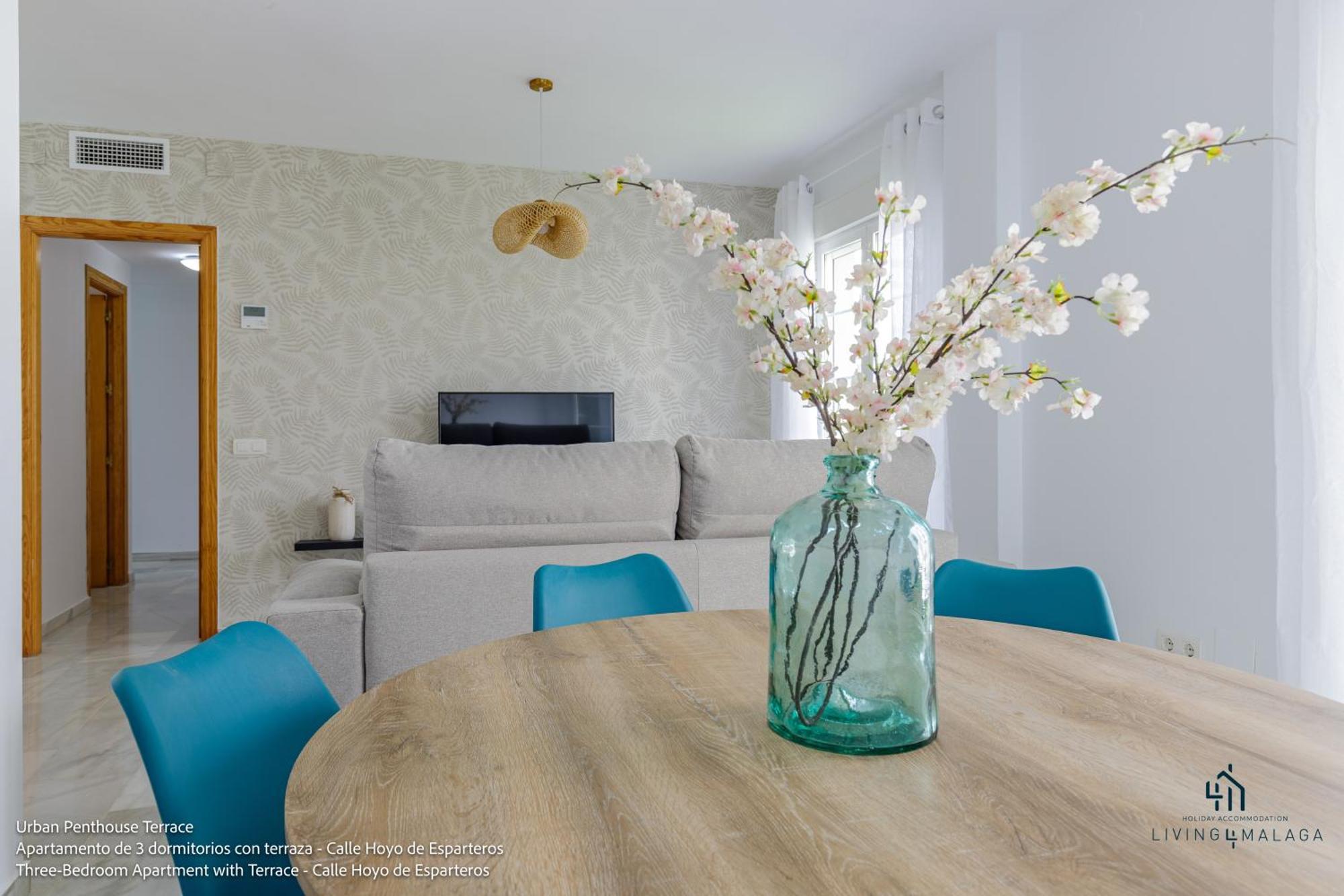 Living4Malaga Urban Apartments מראה חיצוני תמונה